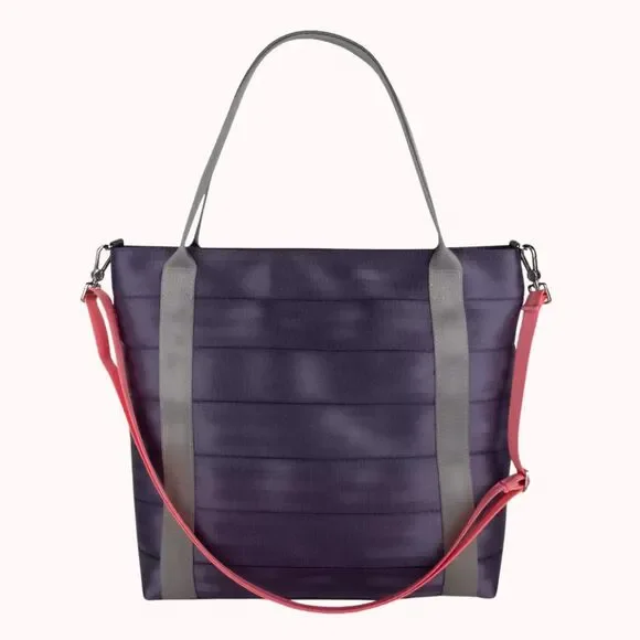 Disney Harveys Disneyland 70th Dumbo Fantasyland Tote Bag Purse - NWT - Picture 8 of 10